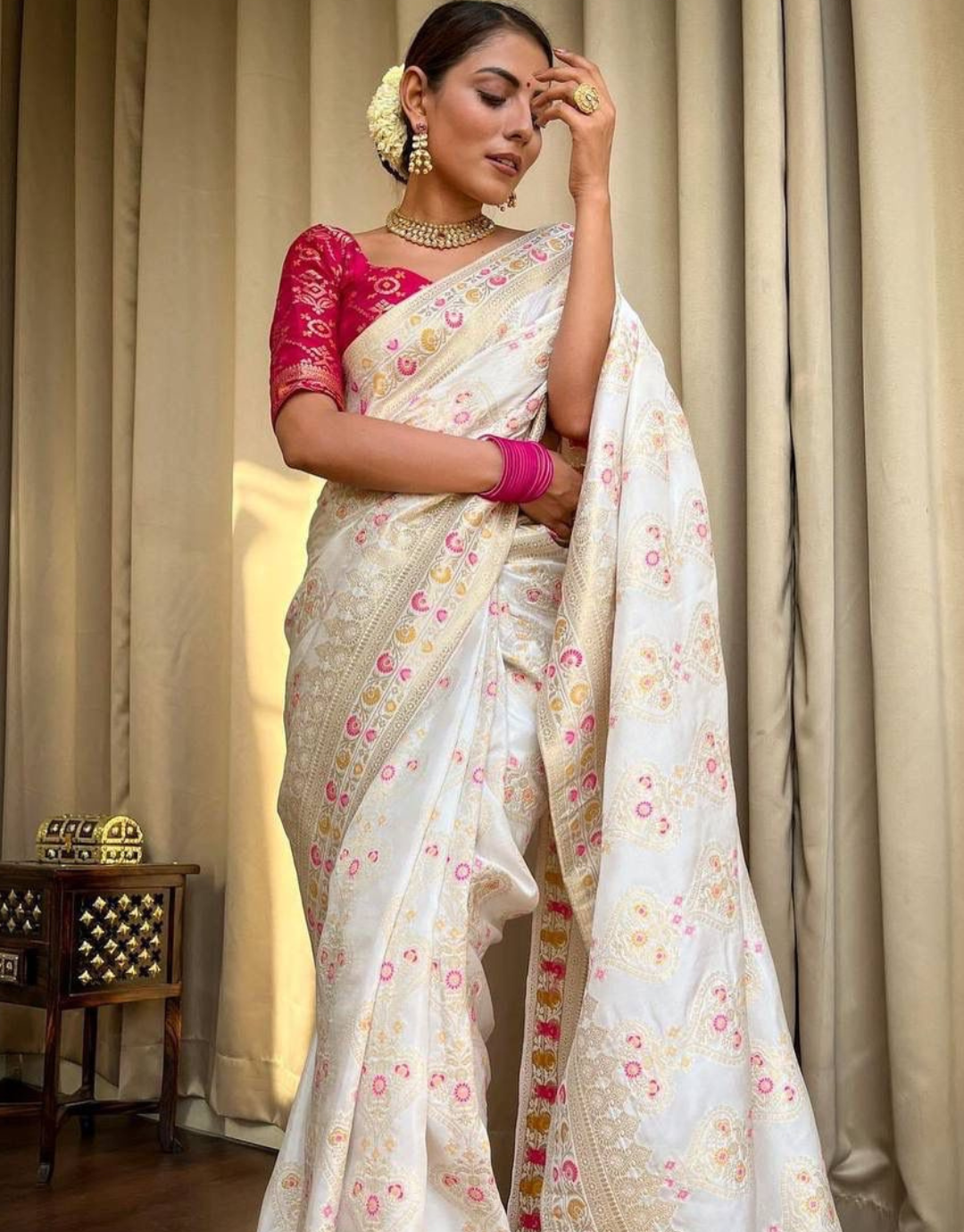 Tisha White Soft Banarasi Saree With Attached Blouse