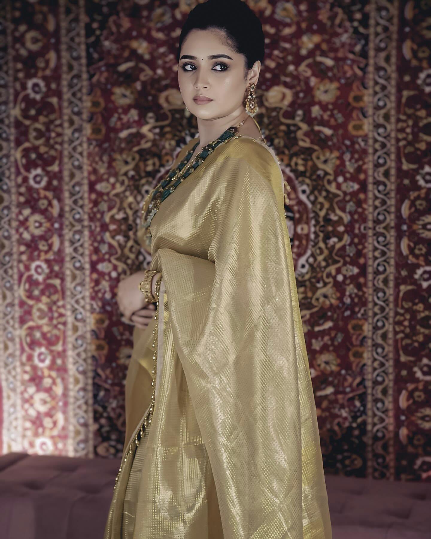 Pure Gold Tissue Silk Saree with Subtle Zari Finish