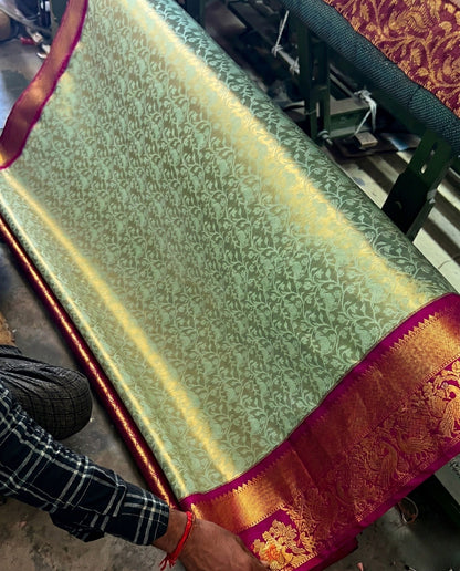 Ashita - Elegant Dual Tone Silk Saree With Rich Zari Work