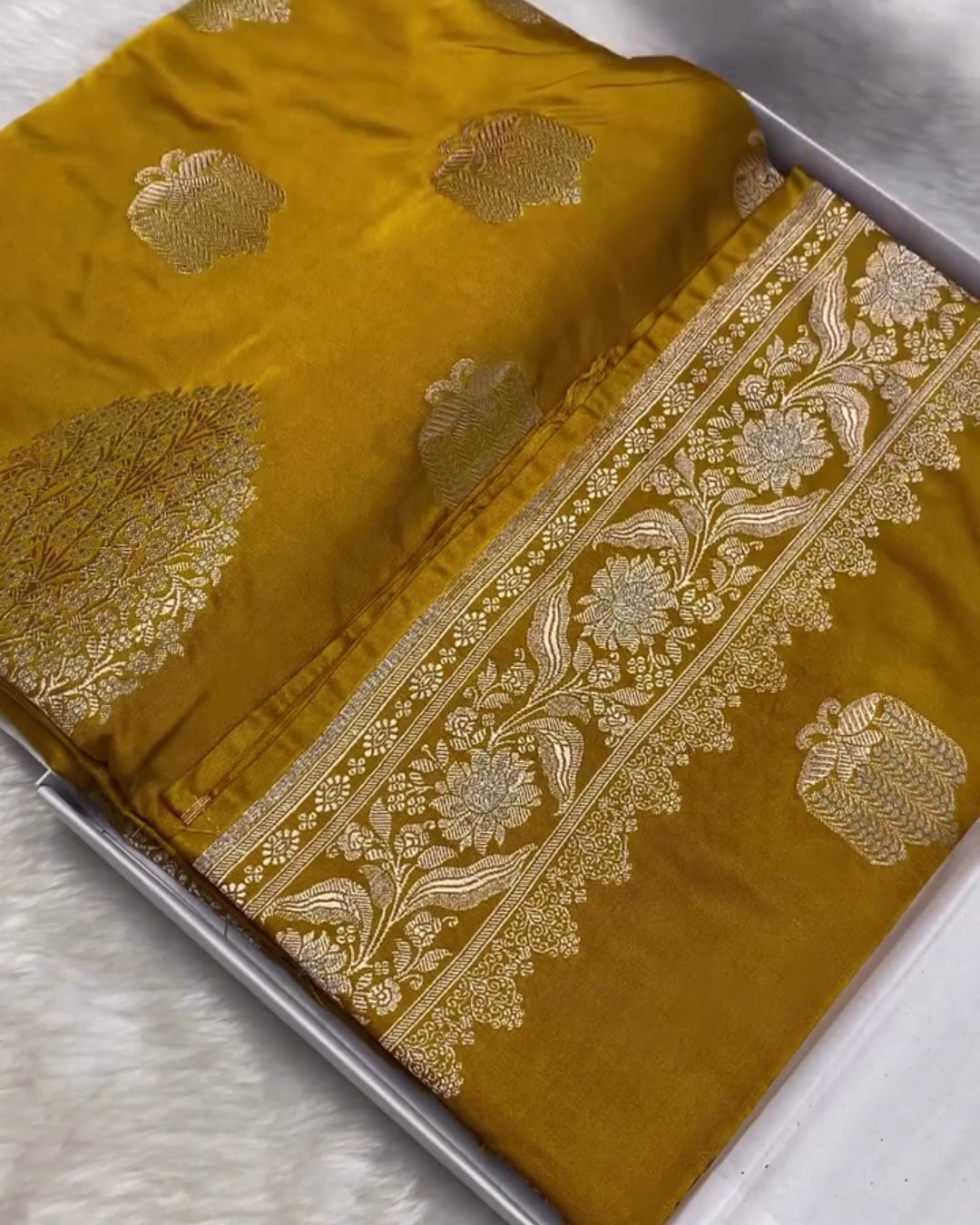 Pranavi - Mustard Silk Blend Floral Zari Saree