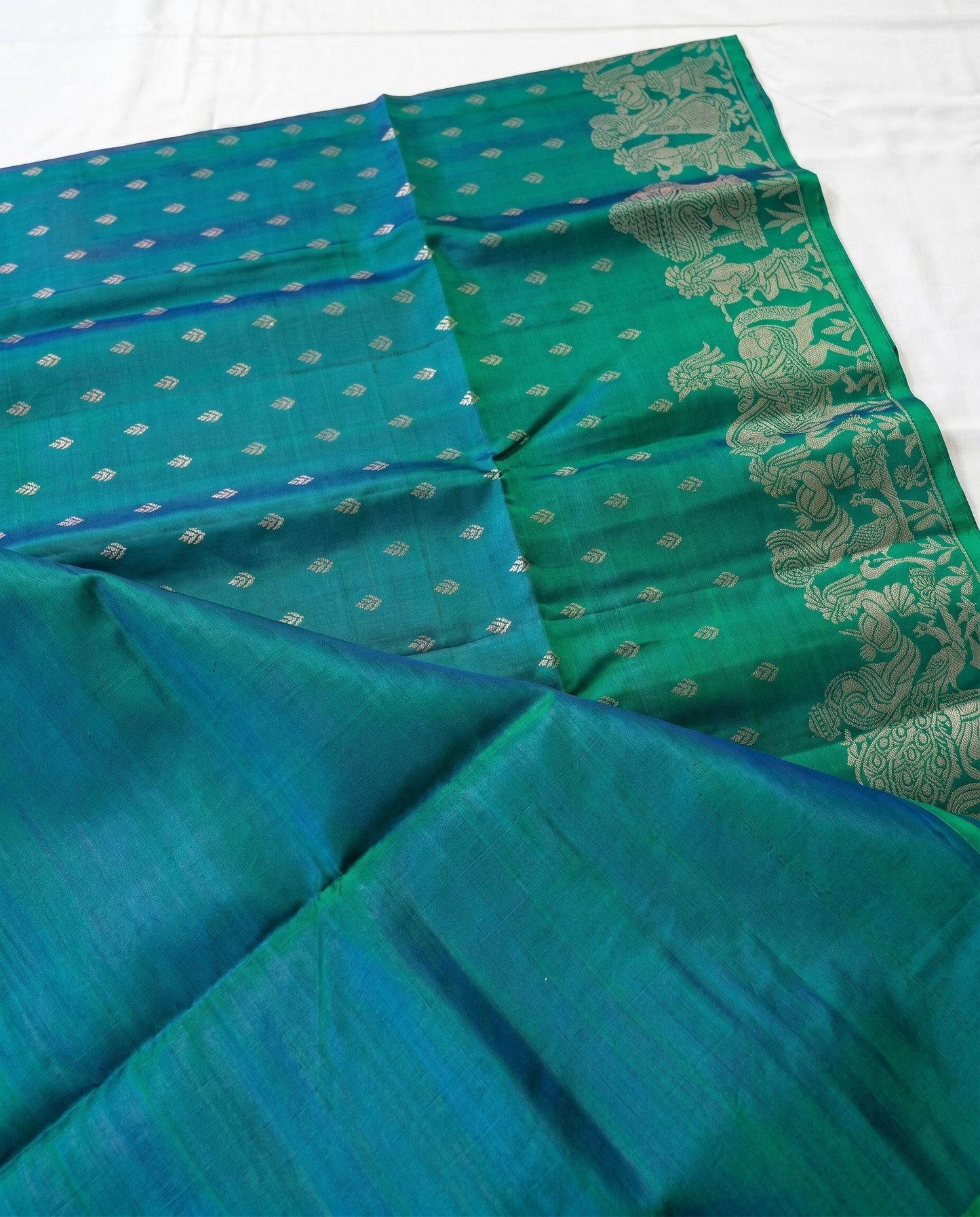 Minaxi - Peacock Green Temple Zari Silk Saree