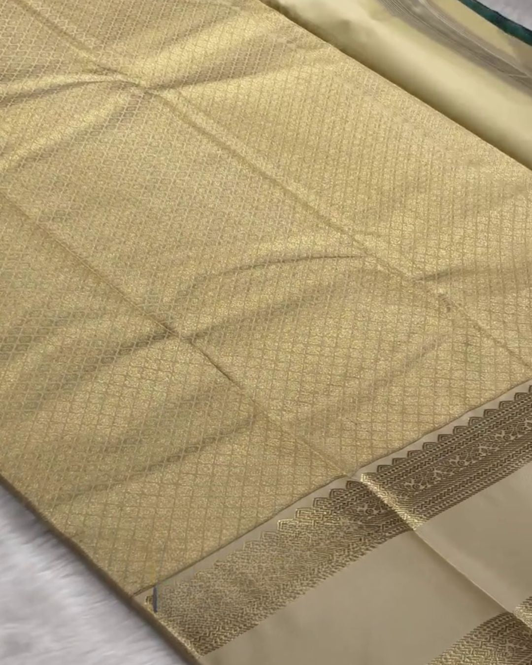 Ranjini - Bottle Green Banarasi Silk Saree with Ivory Zari Border