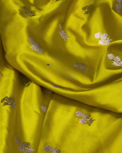 Rajalakshmi – Yellow Banarasi Mashru Satin Silk Saree with Aqua Blue Zari Border